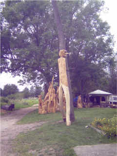 Der Lange aus einer Krone aus Eiche - über 4 Meter groß